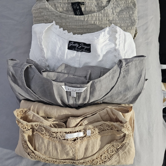 Assorted Neutral Tops Collection - Picture 2 of 2